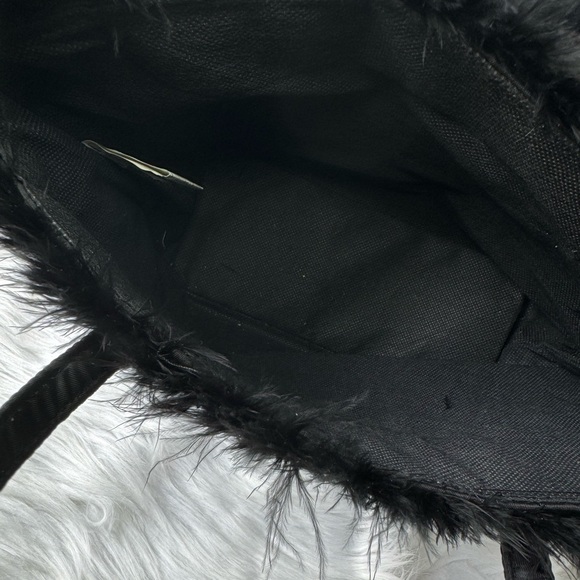 ✮ Feather Trim Handbag ✮ - Picture 5 of 5